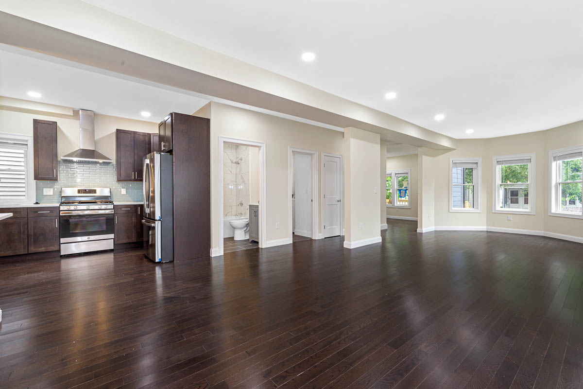 77 Winchester St, South Medford