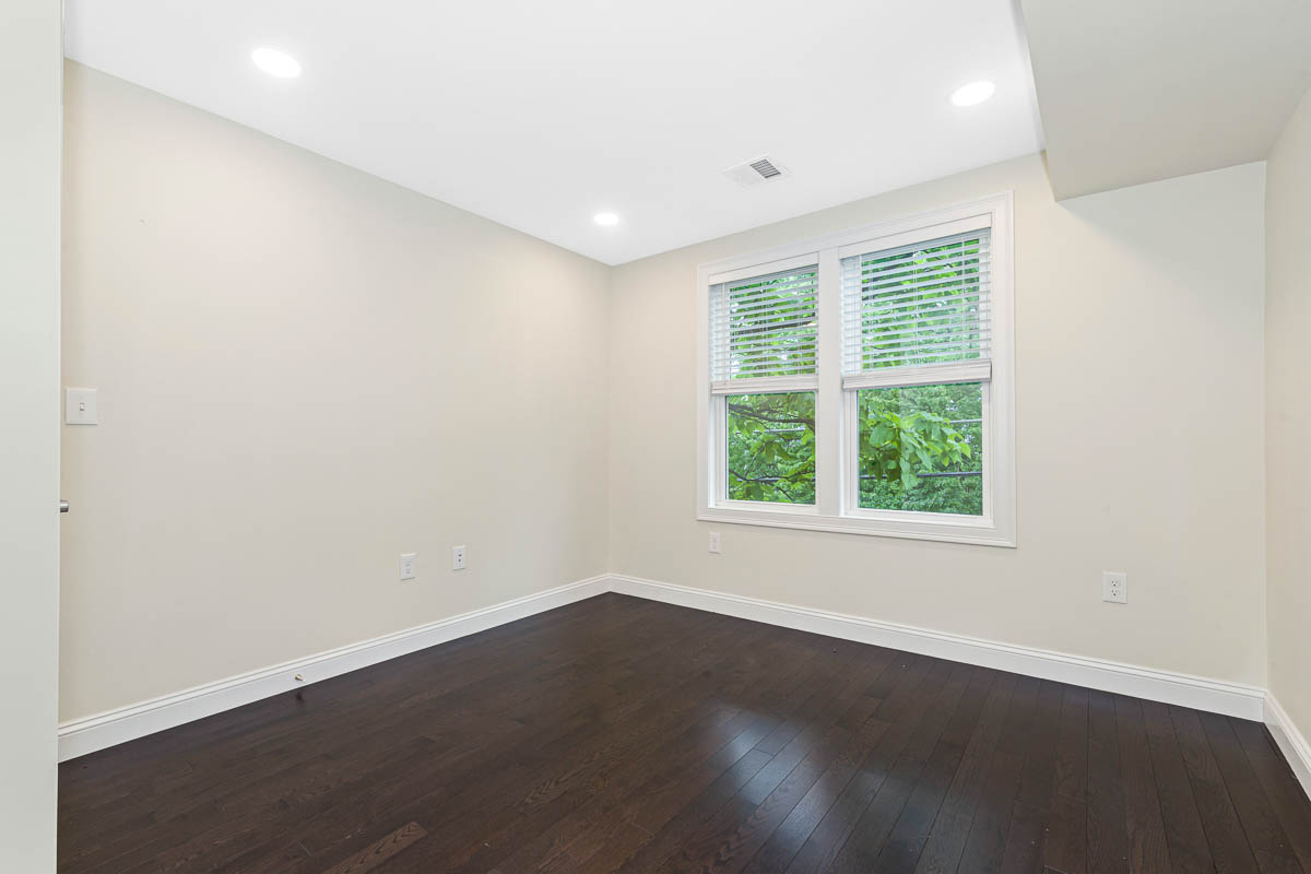 77 Winchester St, South Medford