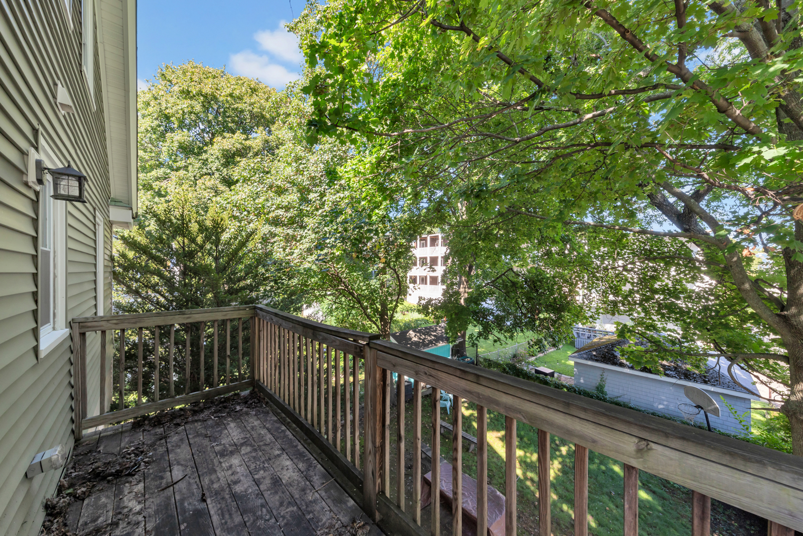 31 Champney St, Oak Square