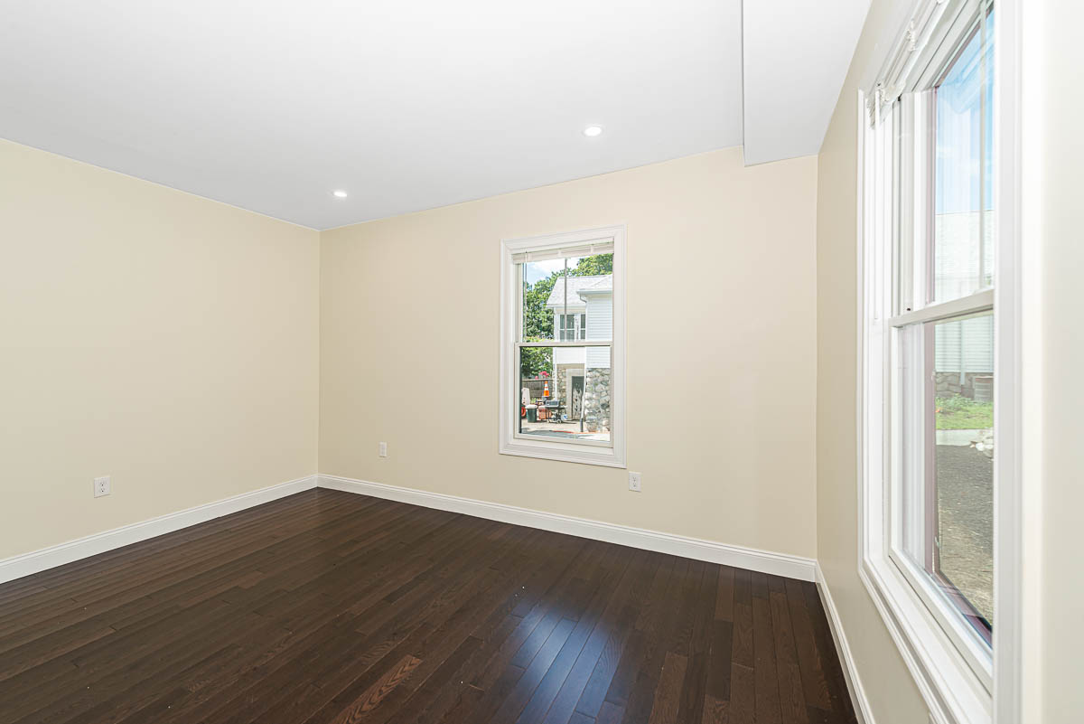 174 Fulton St, Medford