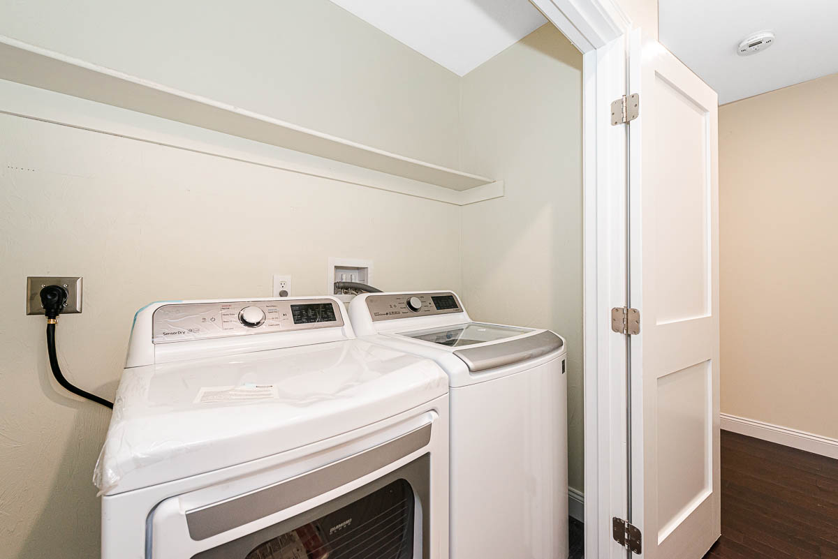 174 Fulton St, Medford