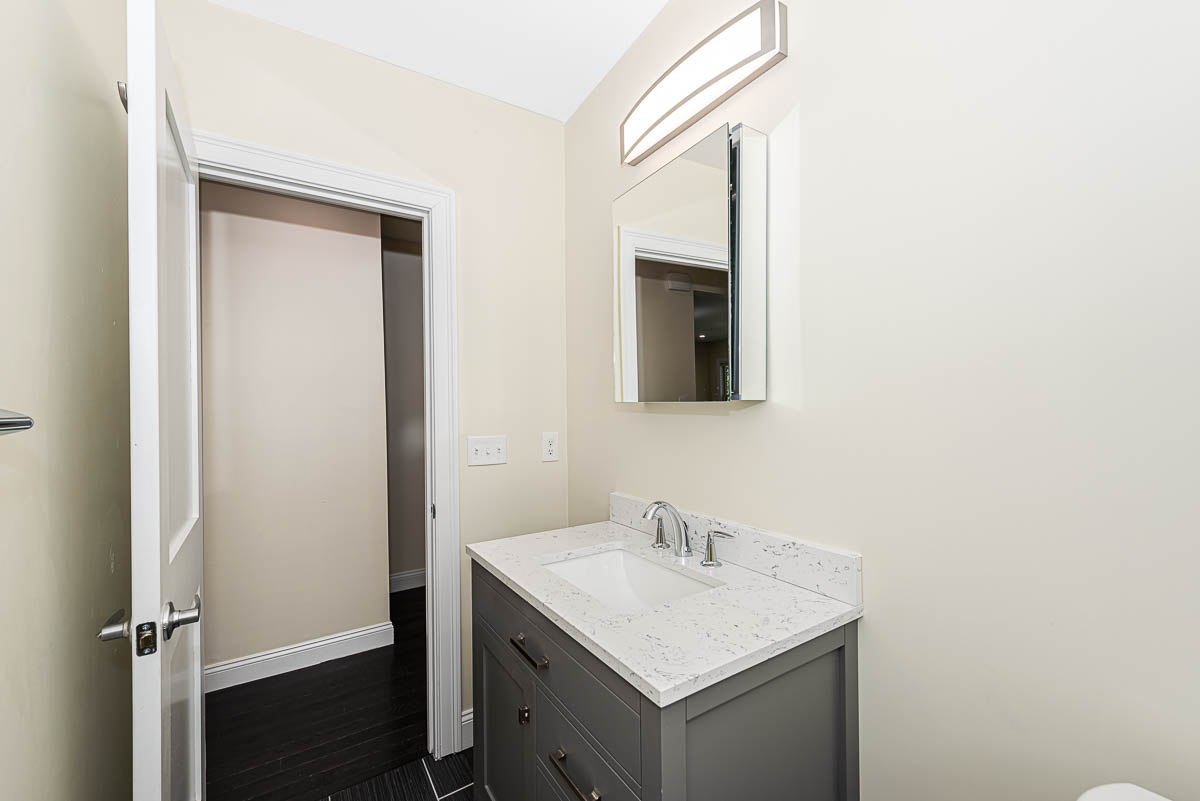 174 Fulton St, Medford