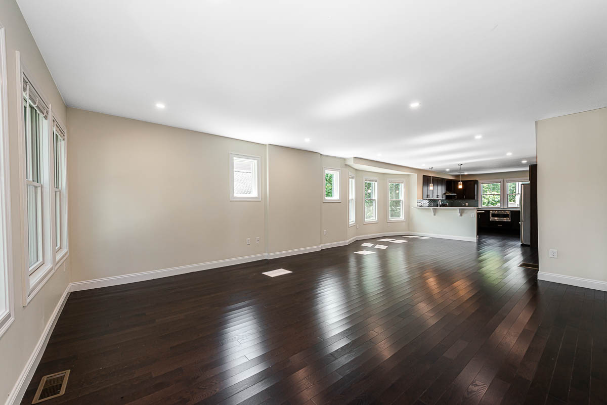 174 Fulton St, Medford