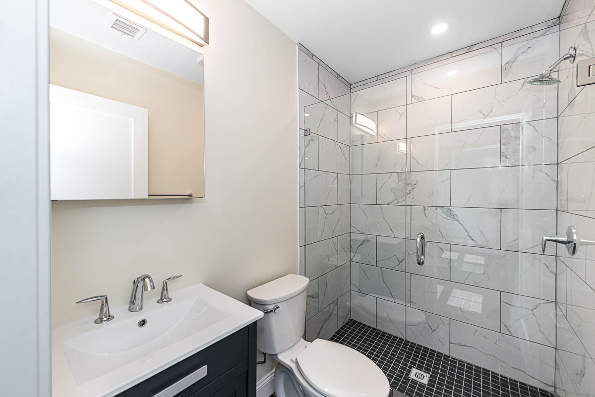 174 Fulton St, Medford