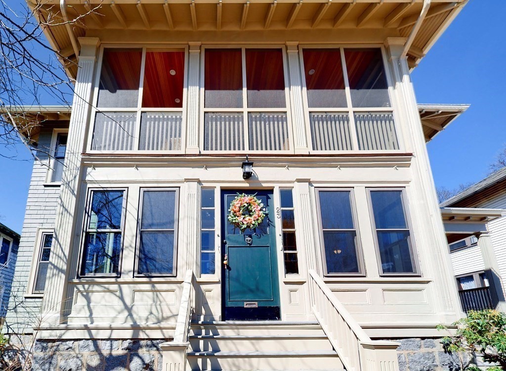 23 Halifax St, Jamaica Plain