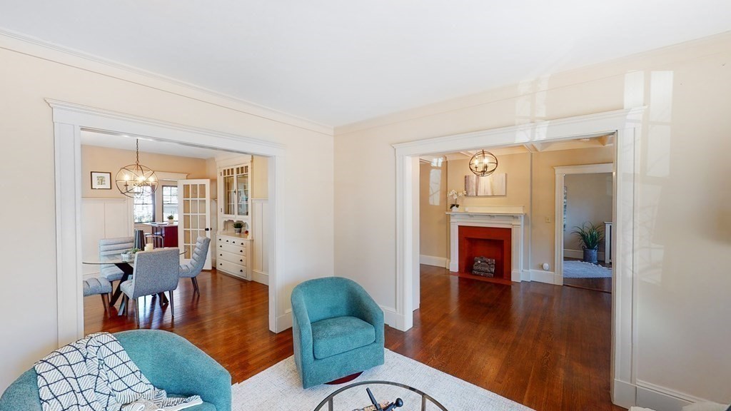 23 Halifax St, Jamaica Plain