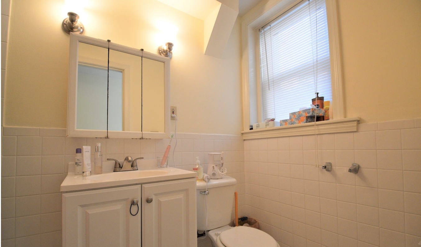 1406 Beacon St, Corey Hill