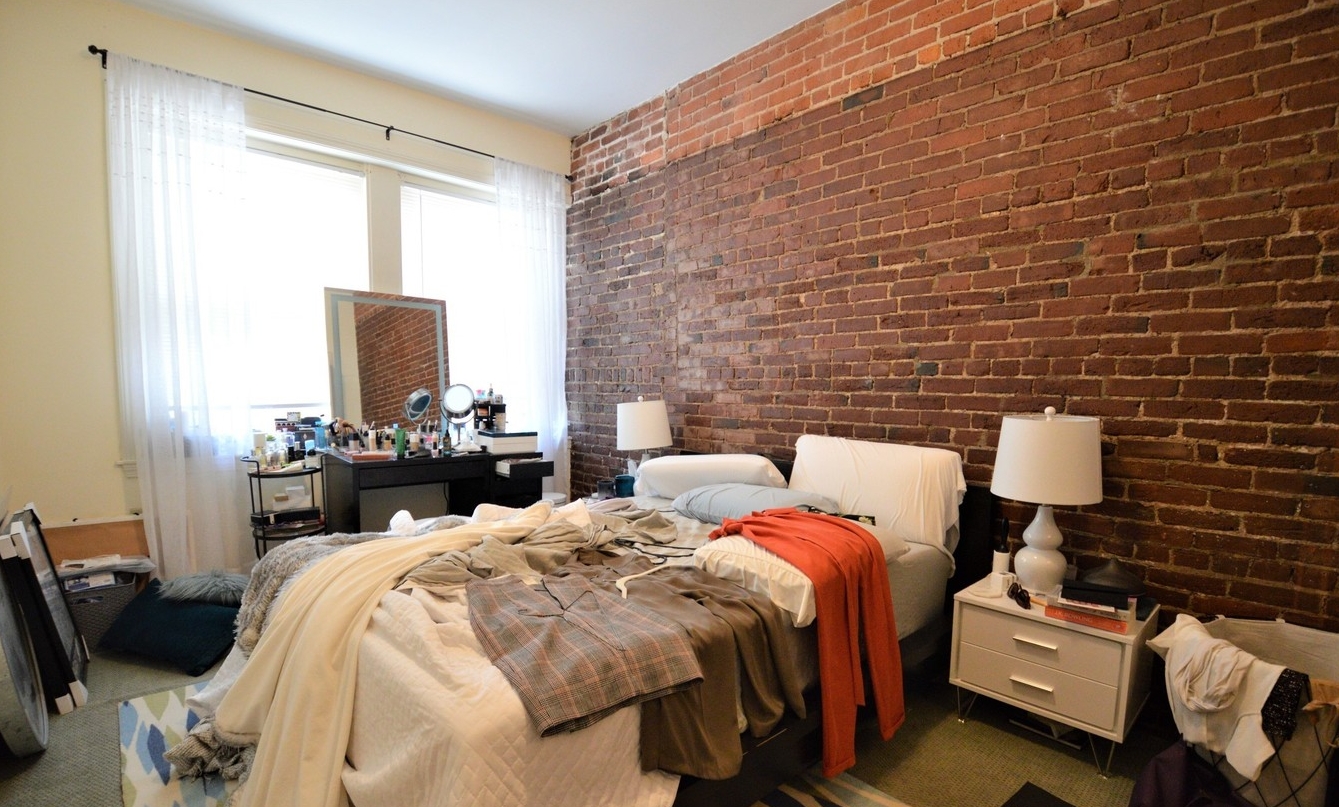 1406 Beacon St, Corey Hill