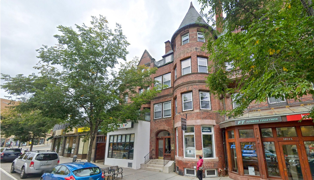 1406 Beacon St, Corey Hill