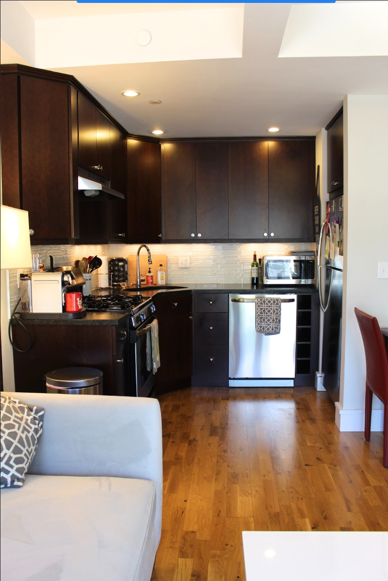 126 Charles St, East Cambridge