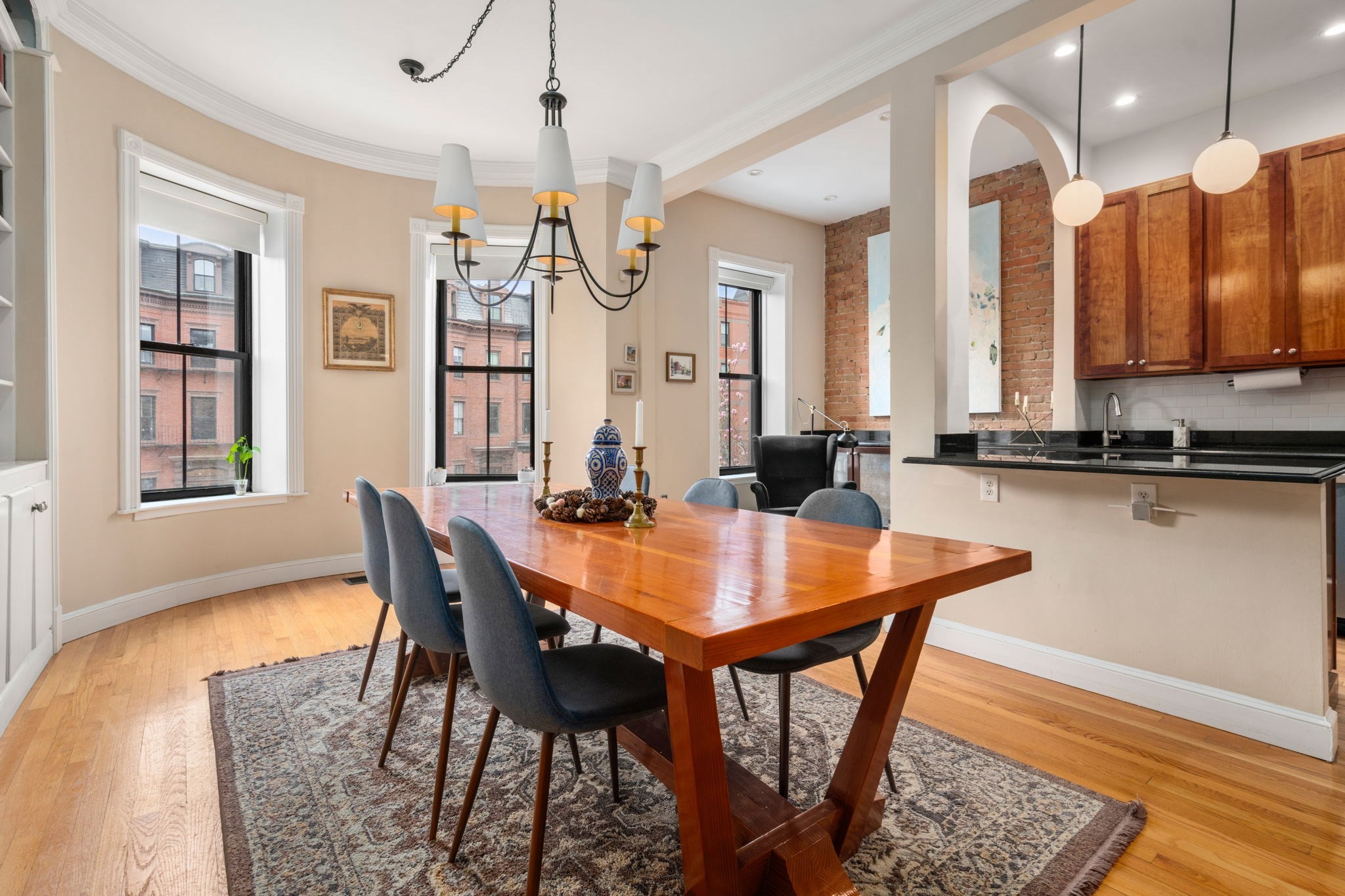 529 Columbus, South End