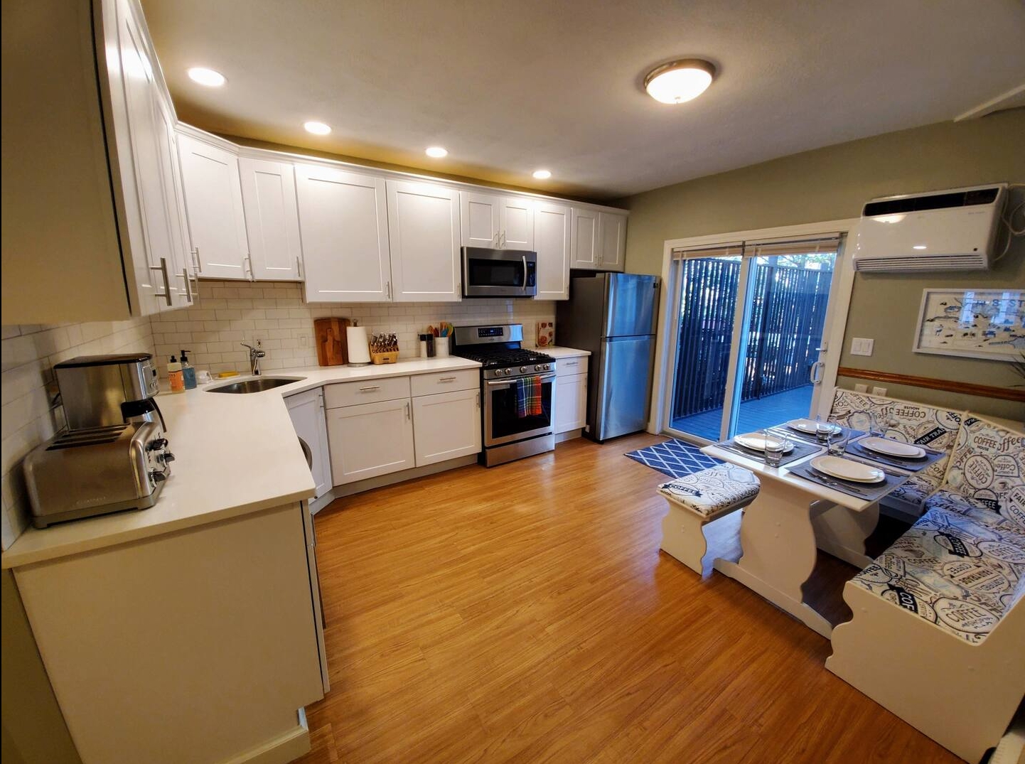 256 Gold St, South Boston