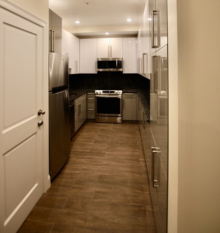 1616 Beacon St, Corey Hill