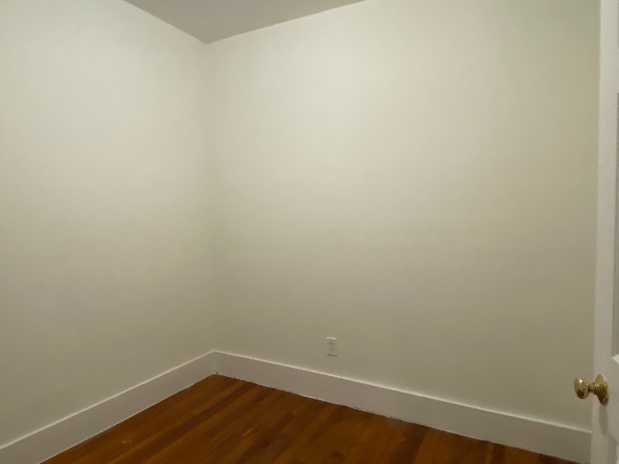 81 Brighton Ave, Allston