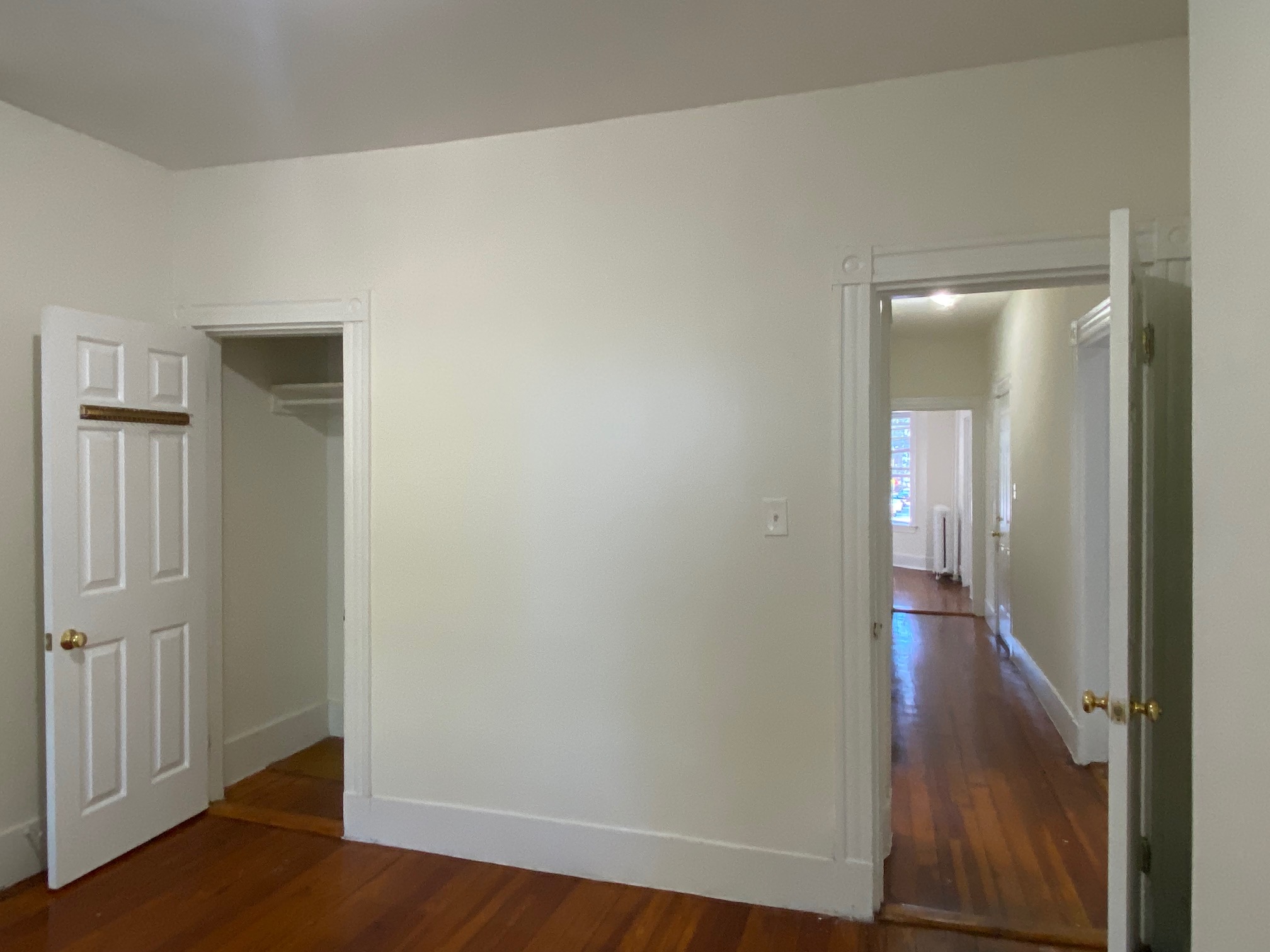 81 Brighton Ave, Allston