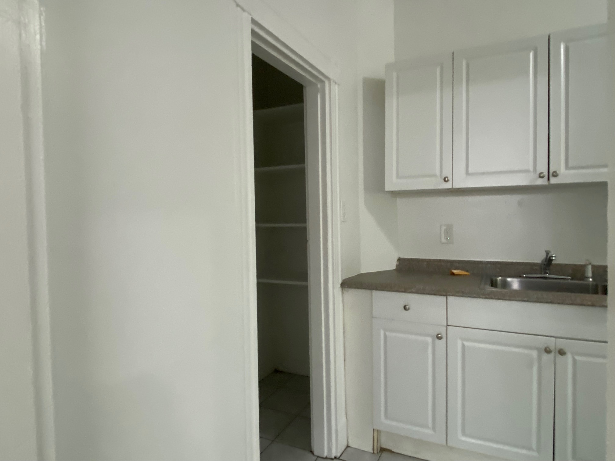 81 Brighton Ave, Allston