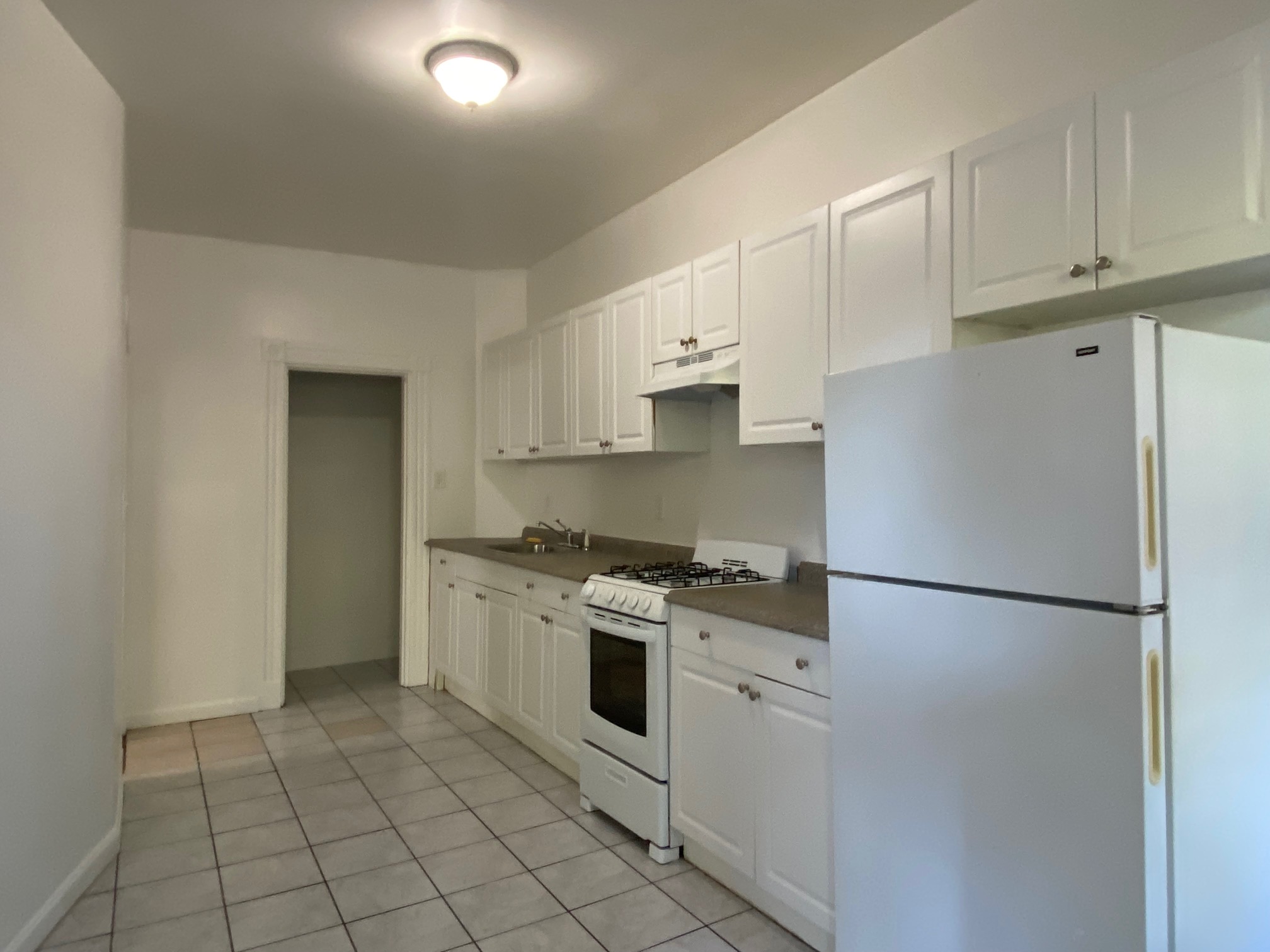 81 Brighton Ave, Allston