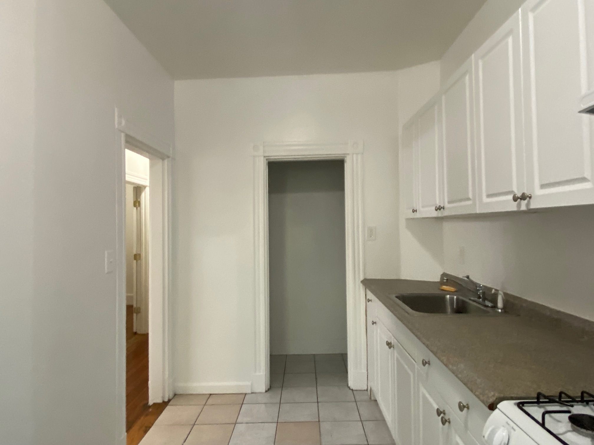 81 Brighton Ave, Allston