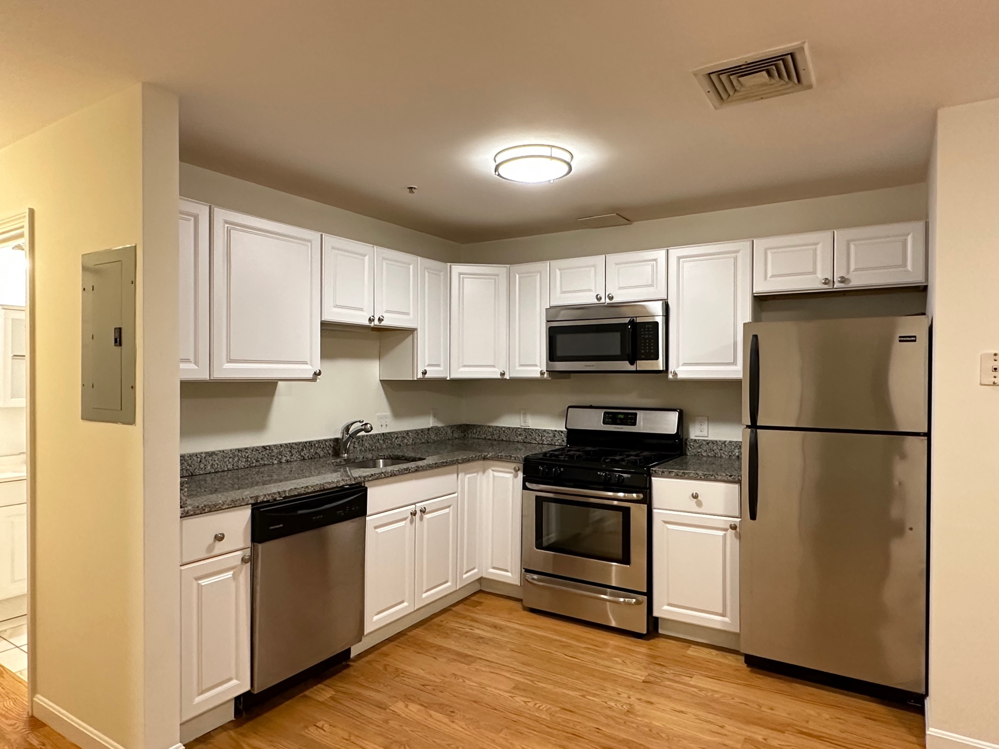 660 Cambridge, East Cambridge