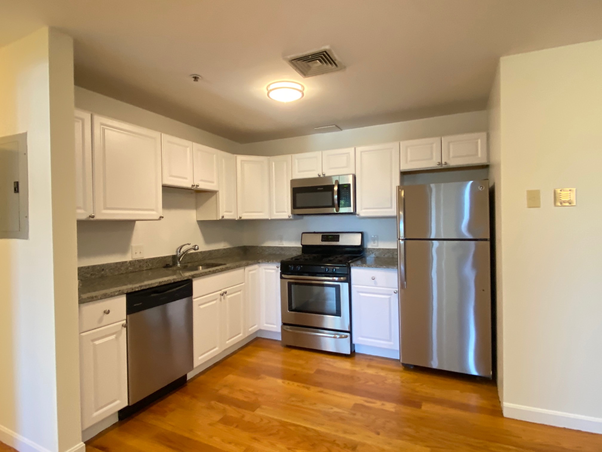 660 Cambridge, East Cambridge