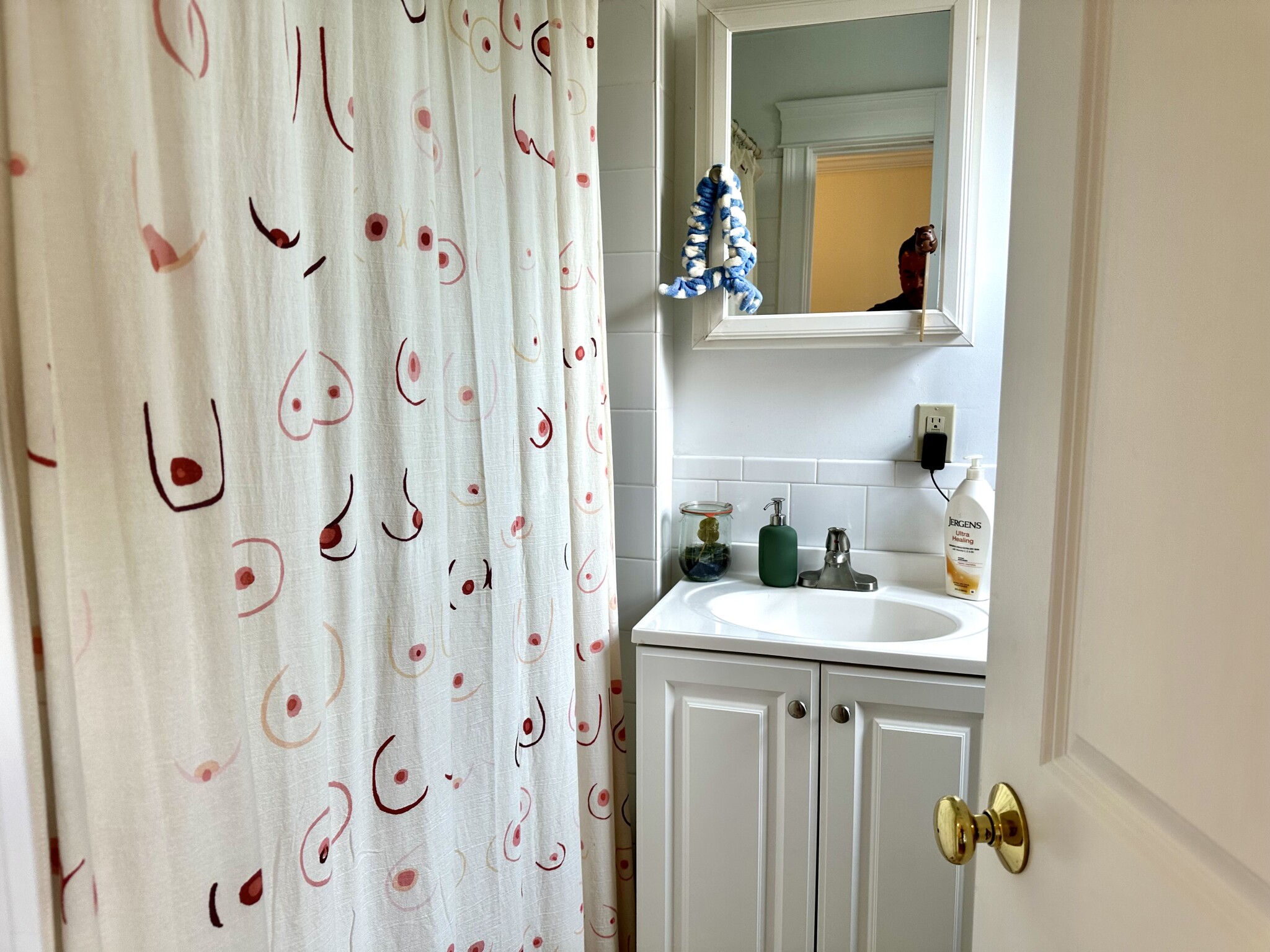 27 Glenville Ave, Allston