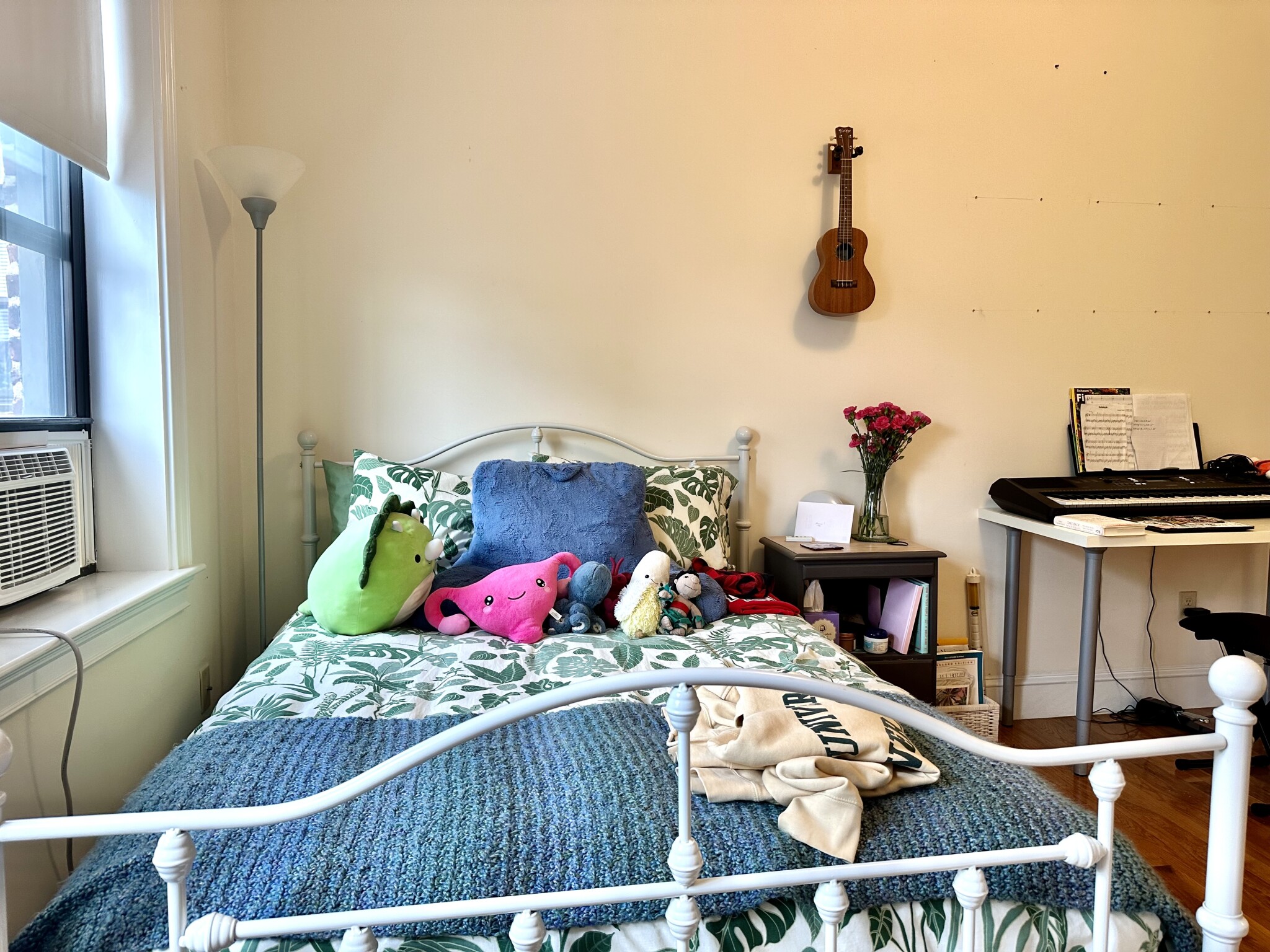 27 Glenville Ave, Allston