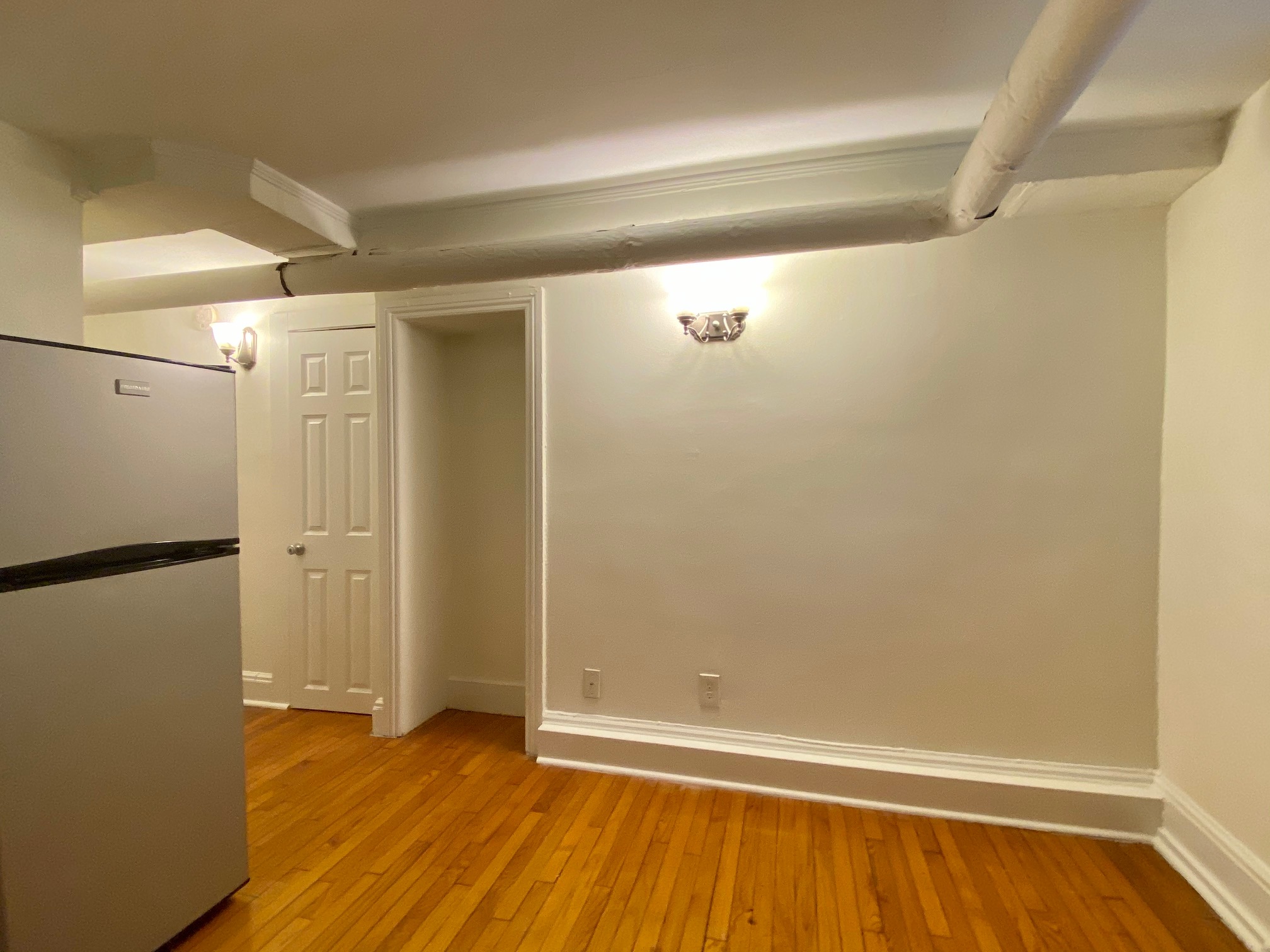 86 Charles, Beacon Hill