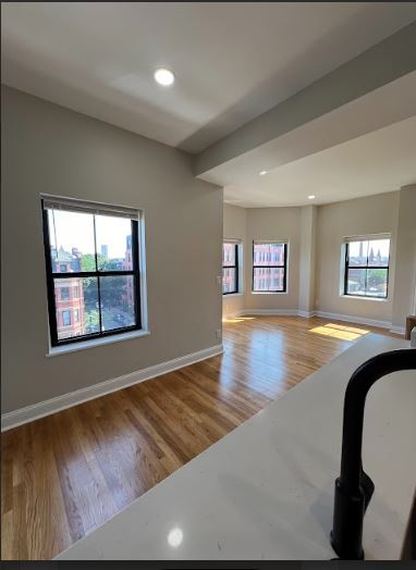 557 Columbus Ave, South End