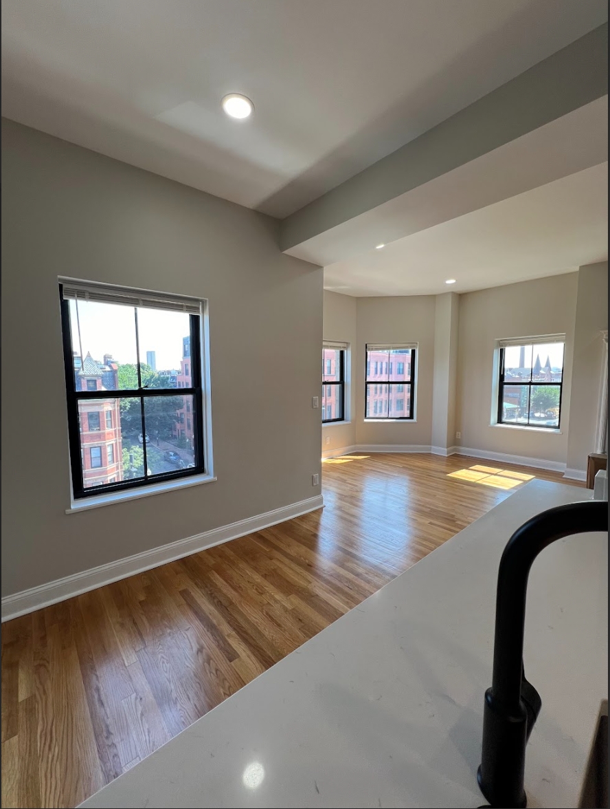 557B Columbus Ave, South End