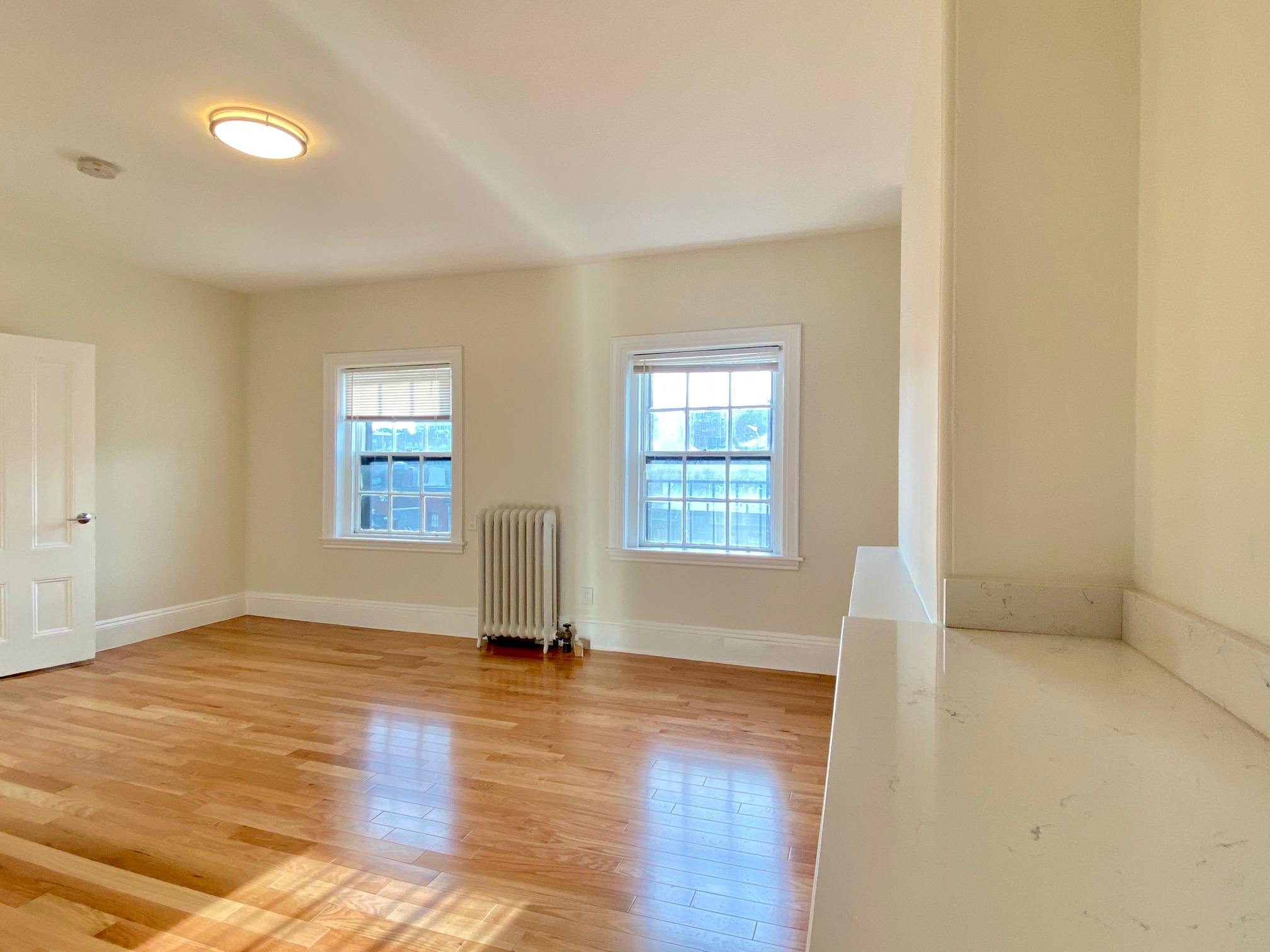 92 Charles St, Beacon Hill