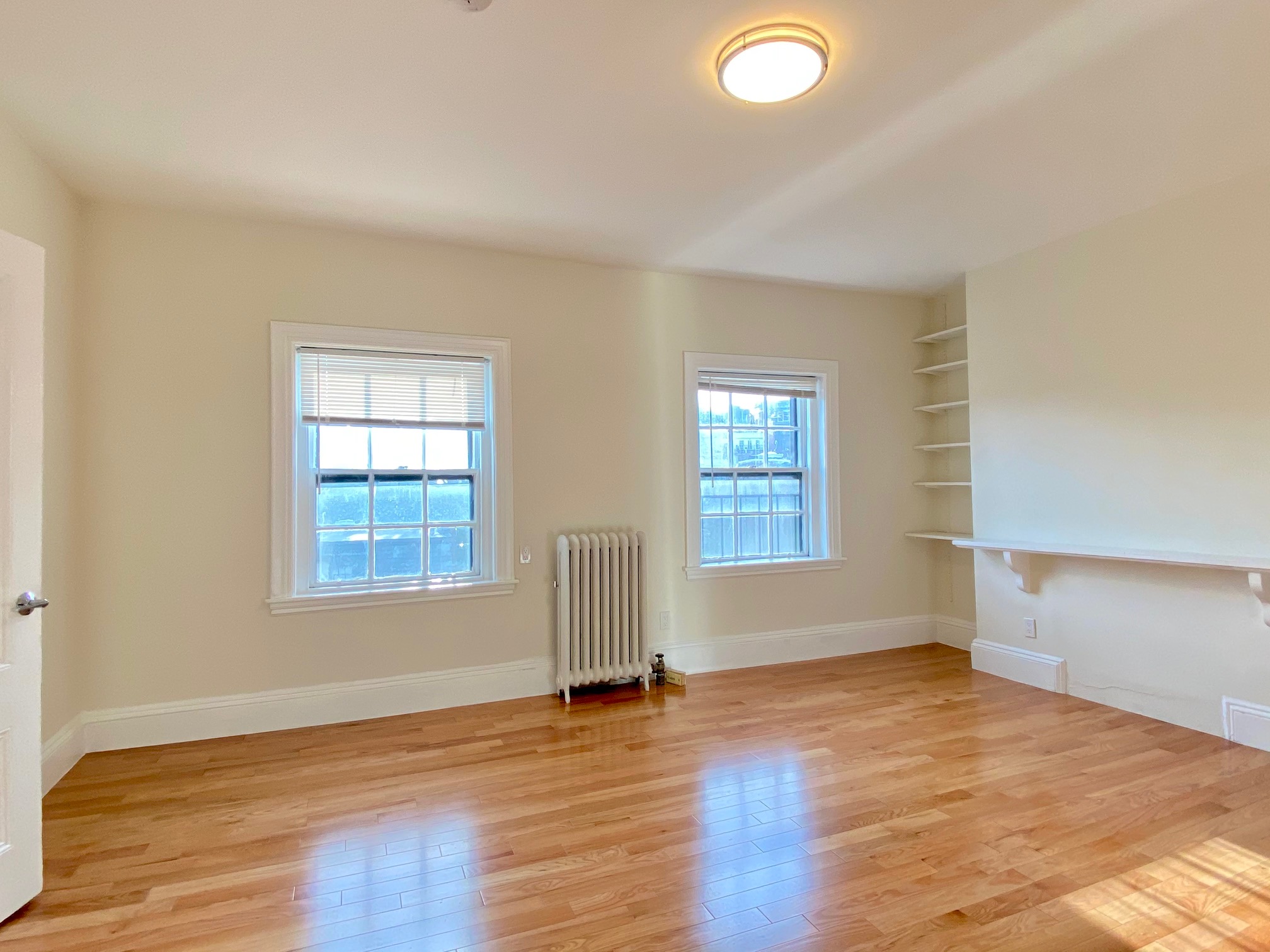 92 Charles St, Beacon Hill