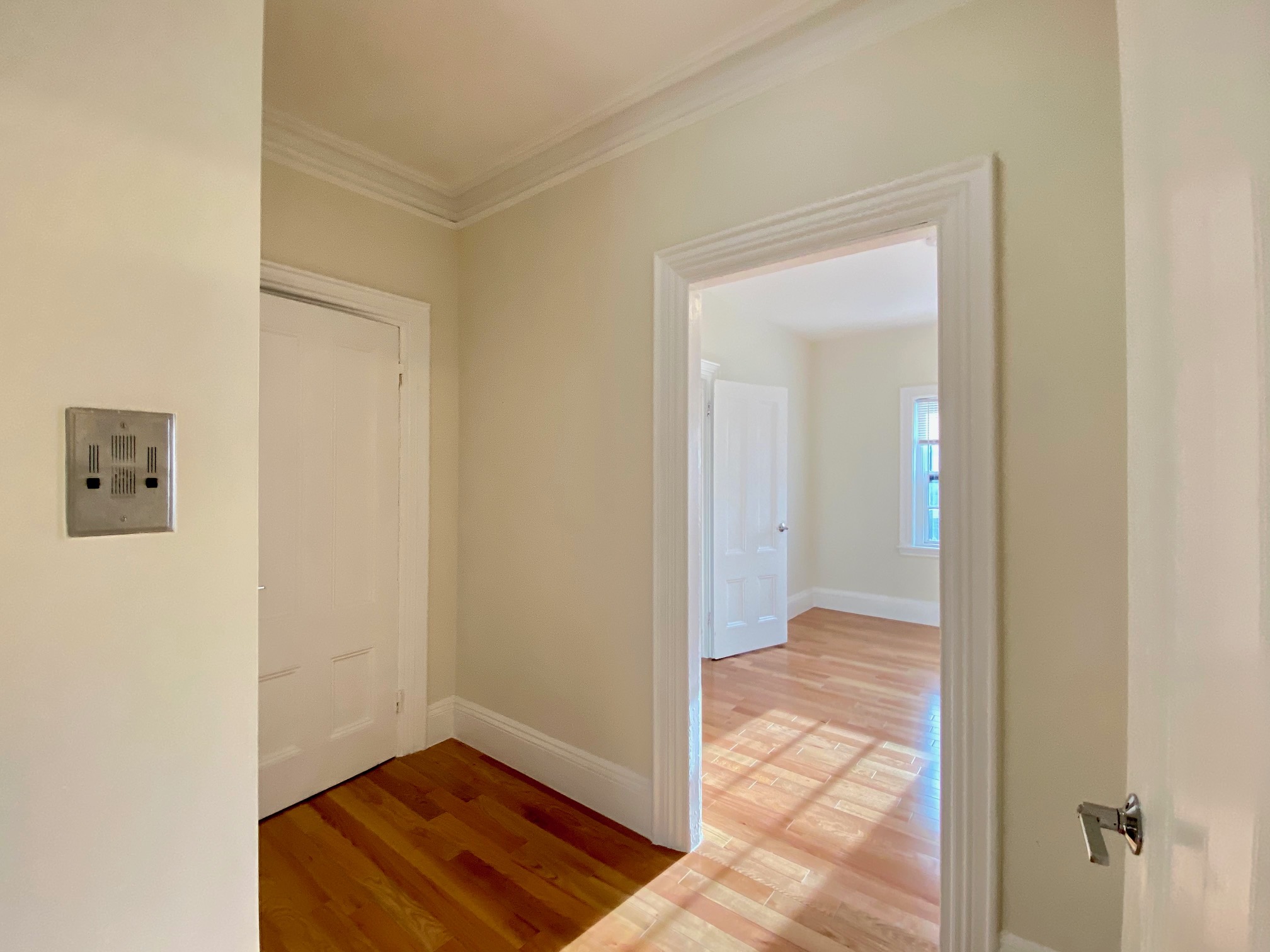 92 Charles, Beacon Hill