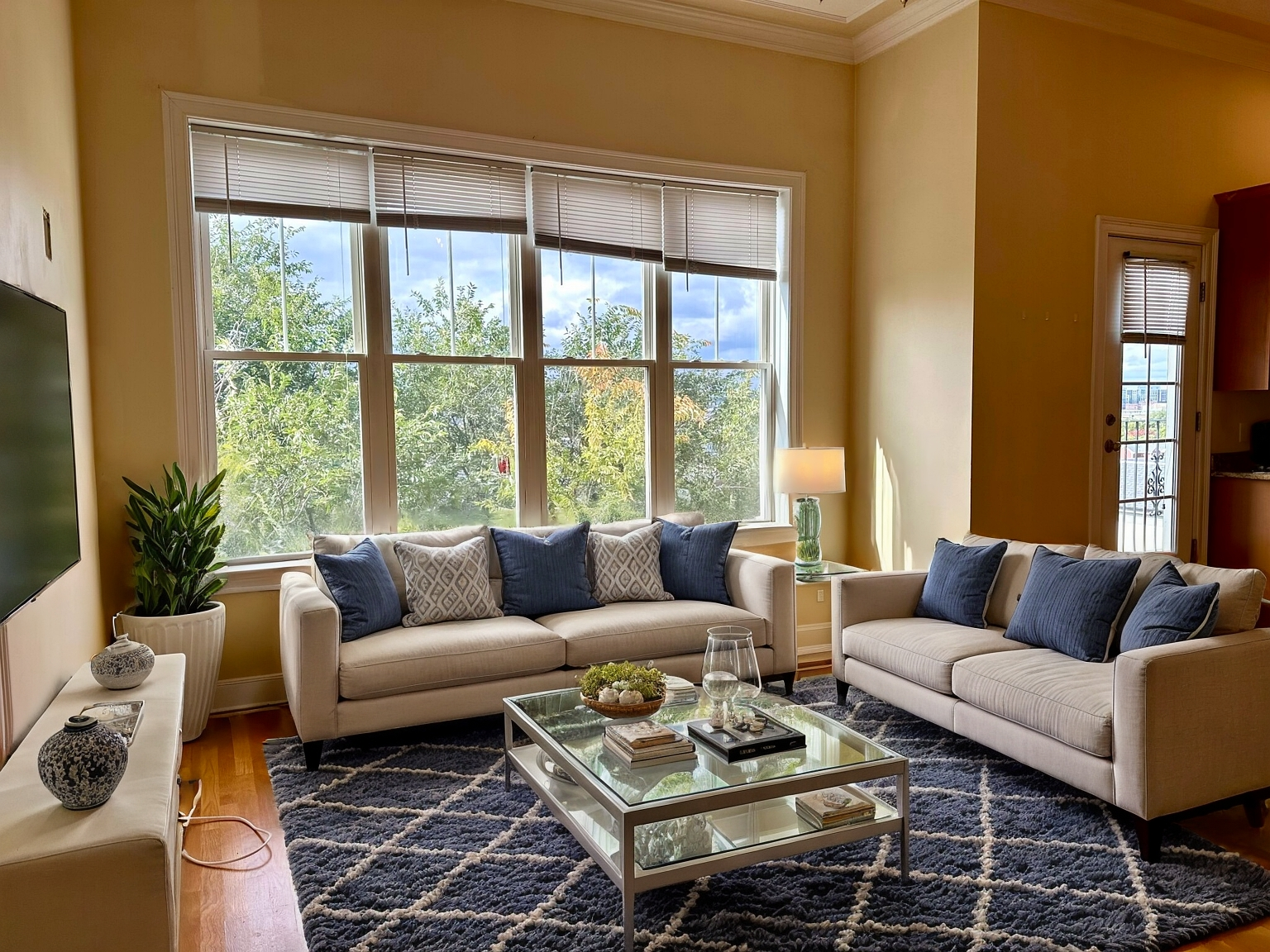 395 West Broadway, South Boston