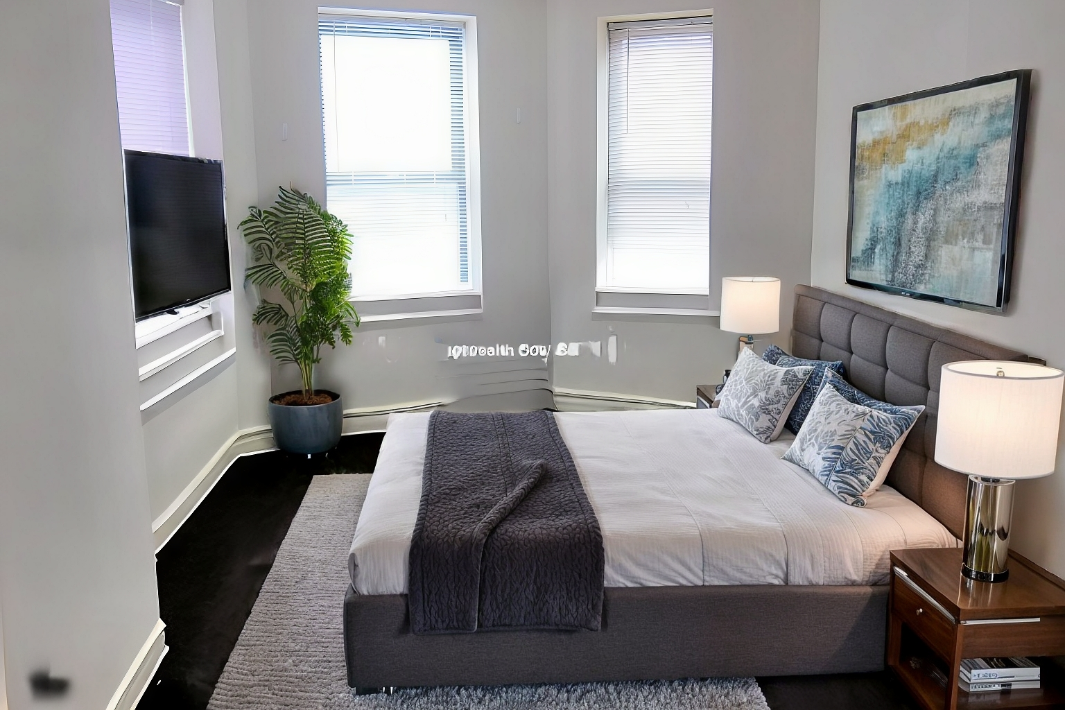 829 Beacon St, Fenway