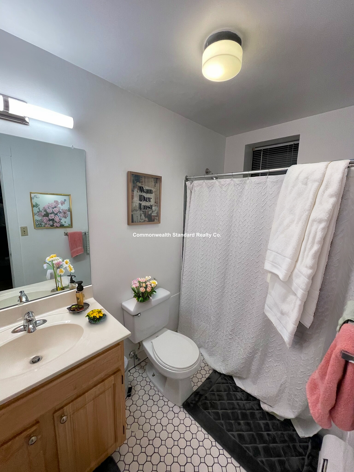 833 Beacon St, Fenway