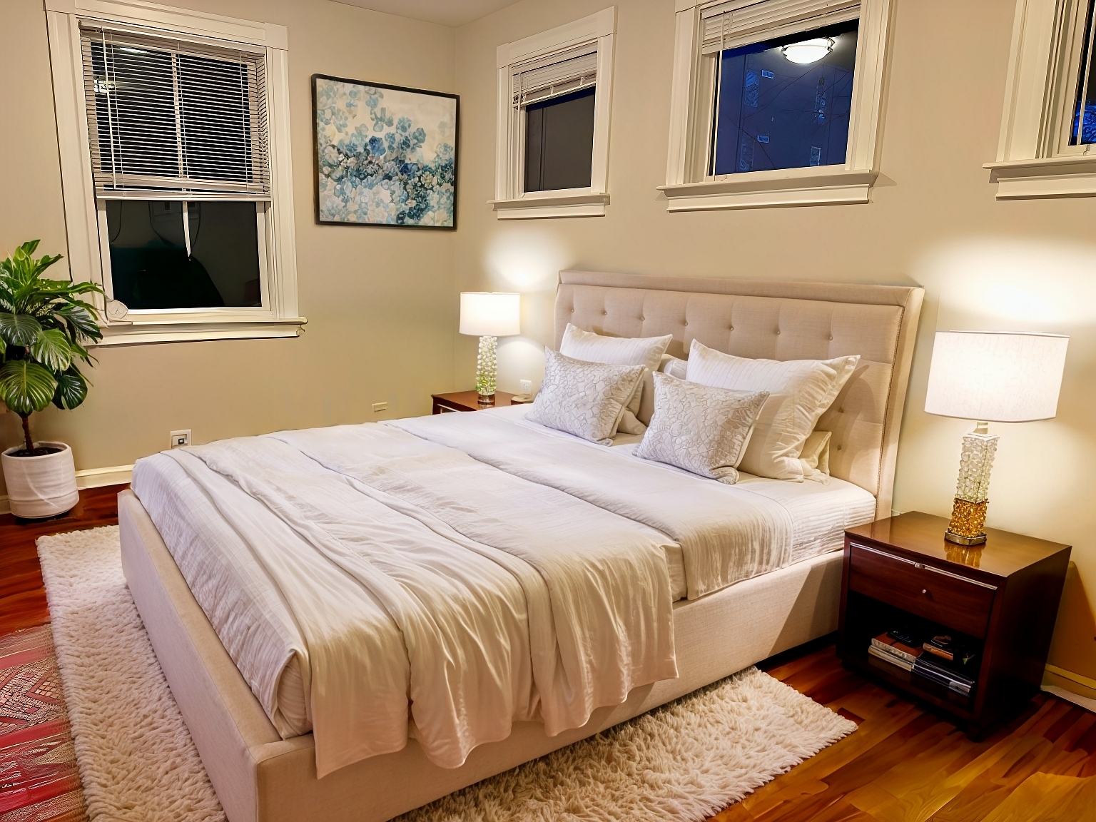 470-472 Green, Central Square