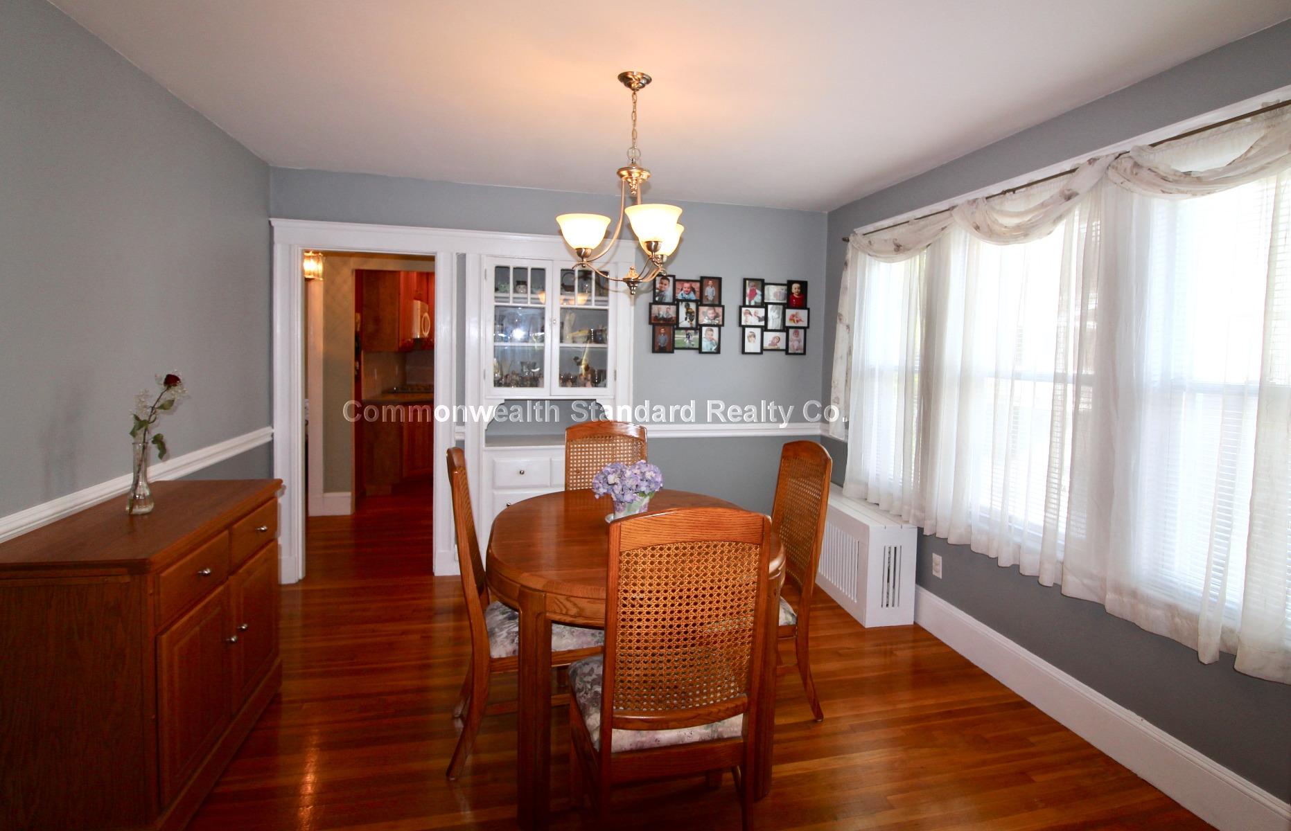 66 Willis Ave, South Medford