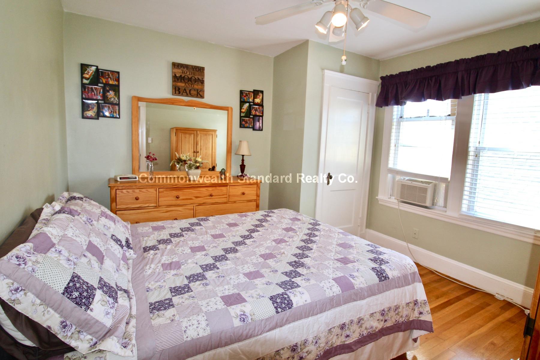 66 Willis Ave, South Medford