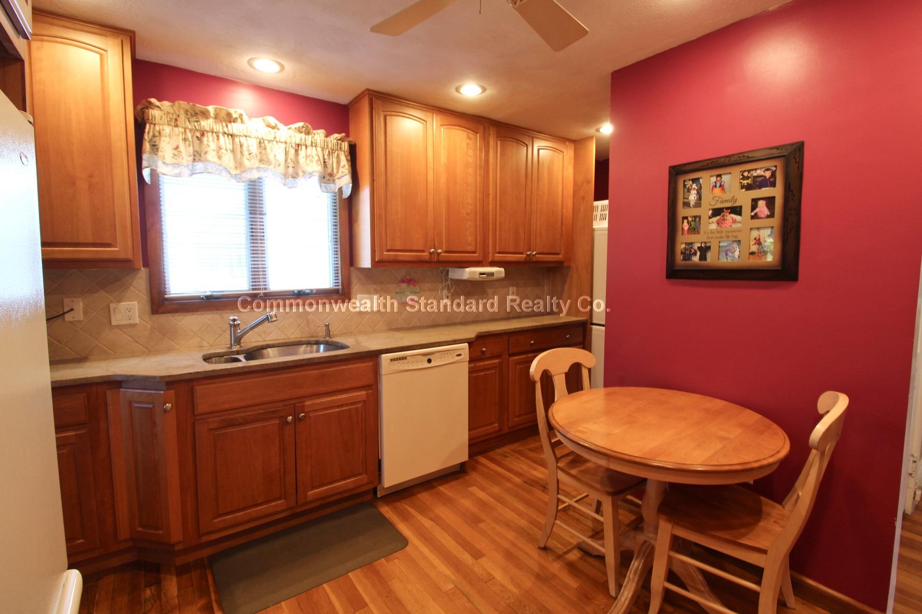 66 Willis Ave, South Medford