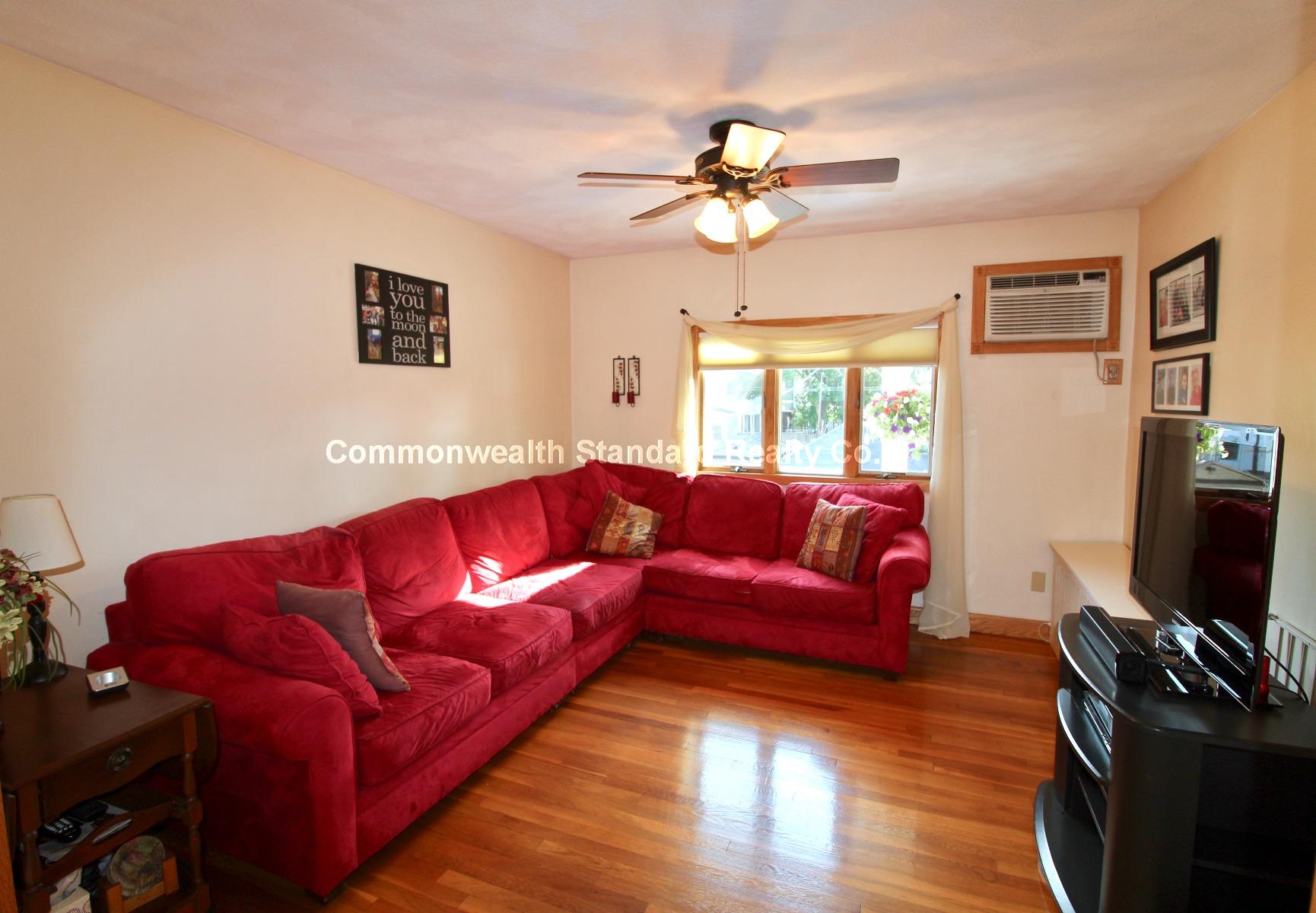 66 Willis Ave, South Medford