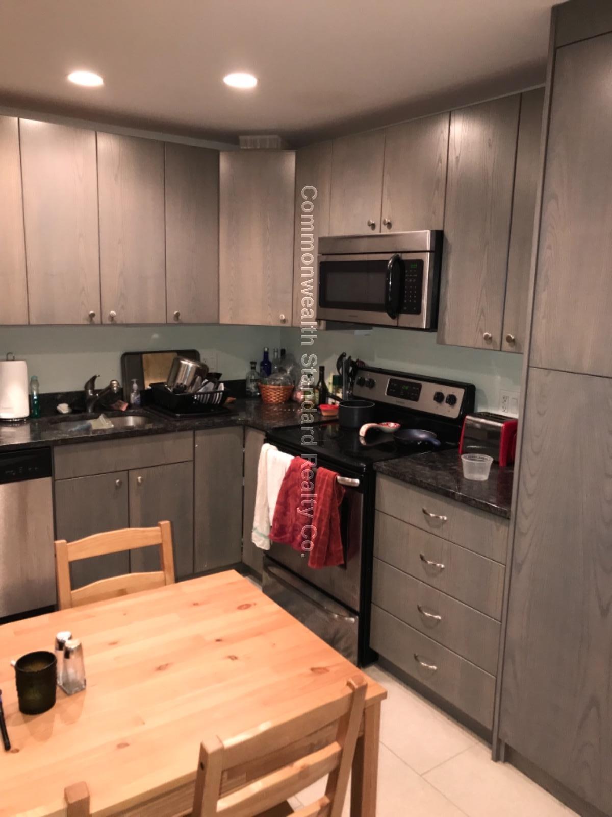 557 Columbus Ave, South End