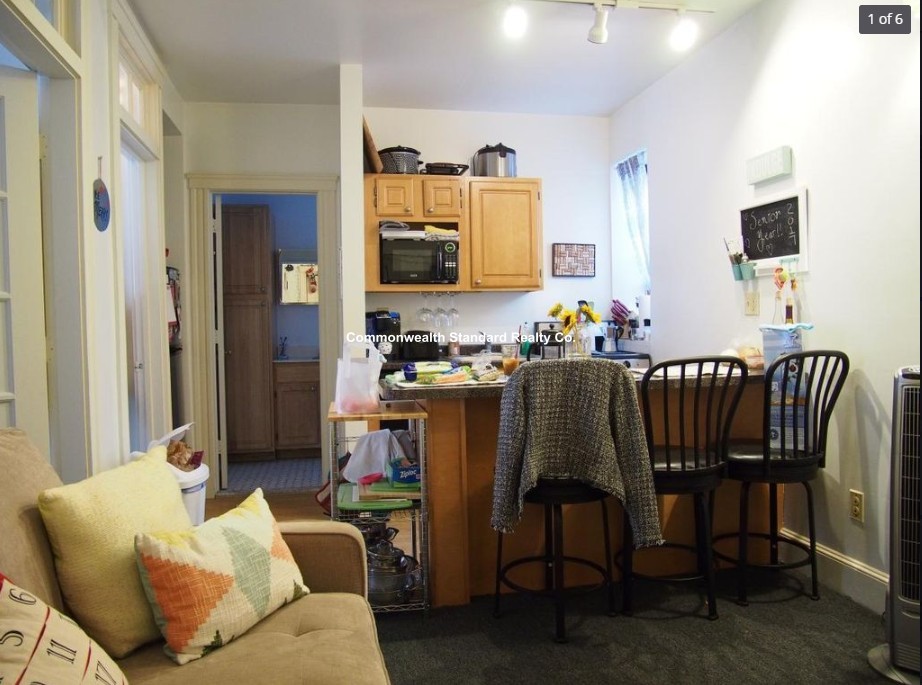 833 Beacon St, Fenway