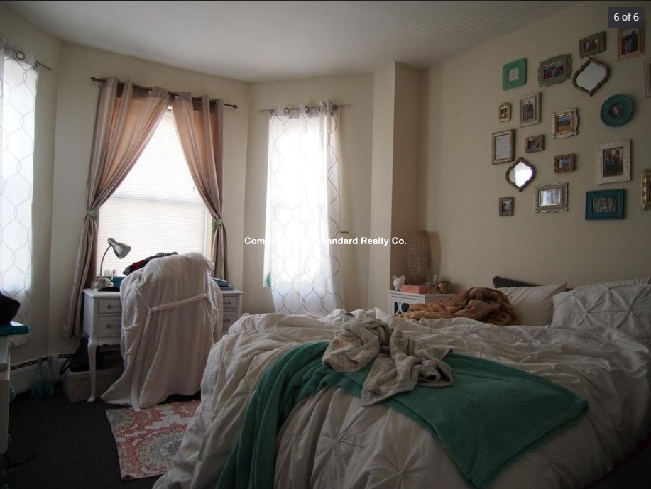 833 Beacon St, Fenway