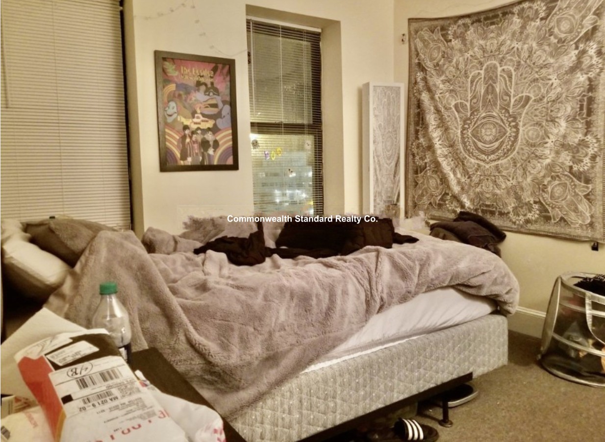 829 Beacon St, Fenway