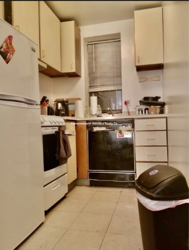 829 Beacon St, Fenway