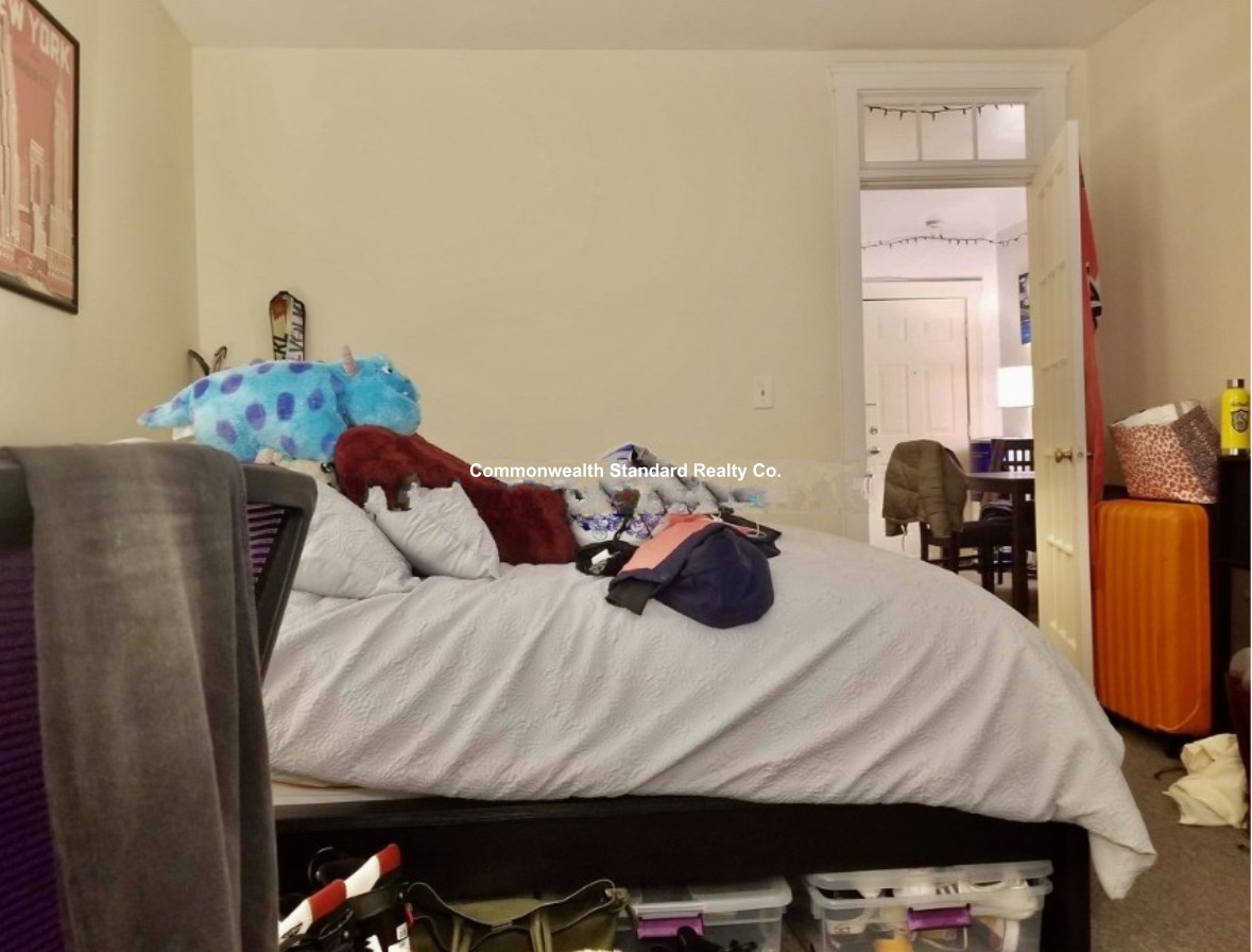 829 Beacon St, Fenway