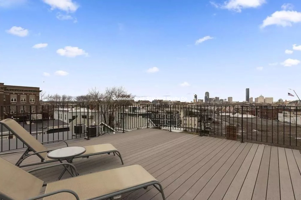 7 Tuckerman St, South Boston