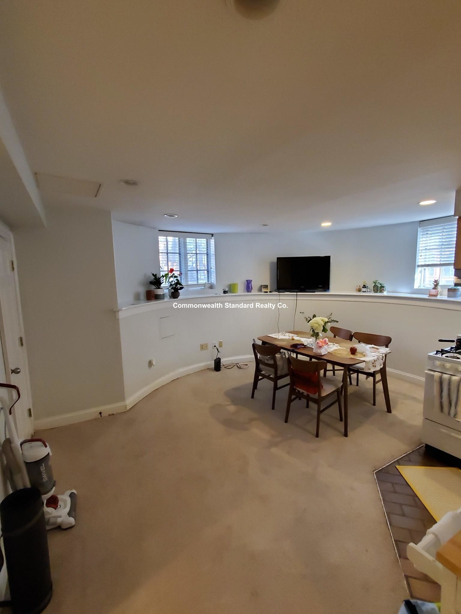 158 Saint Botolph St, South End