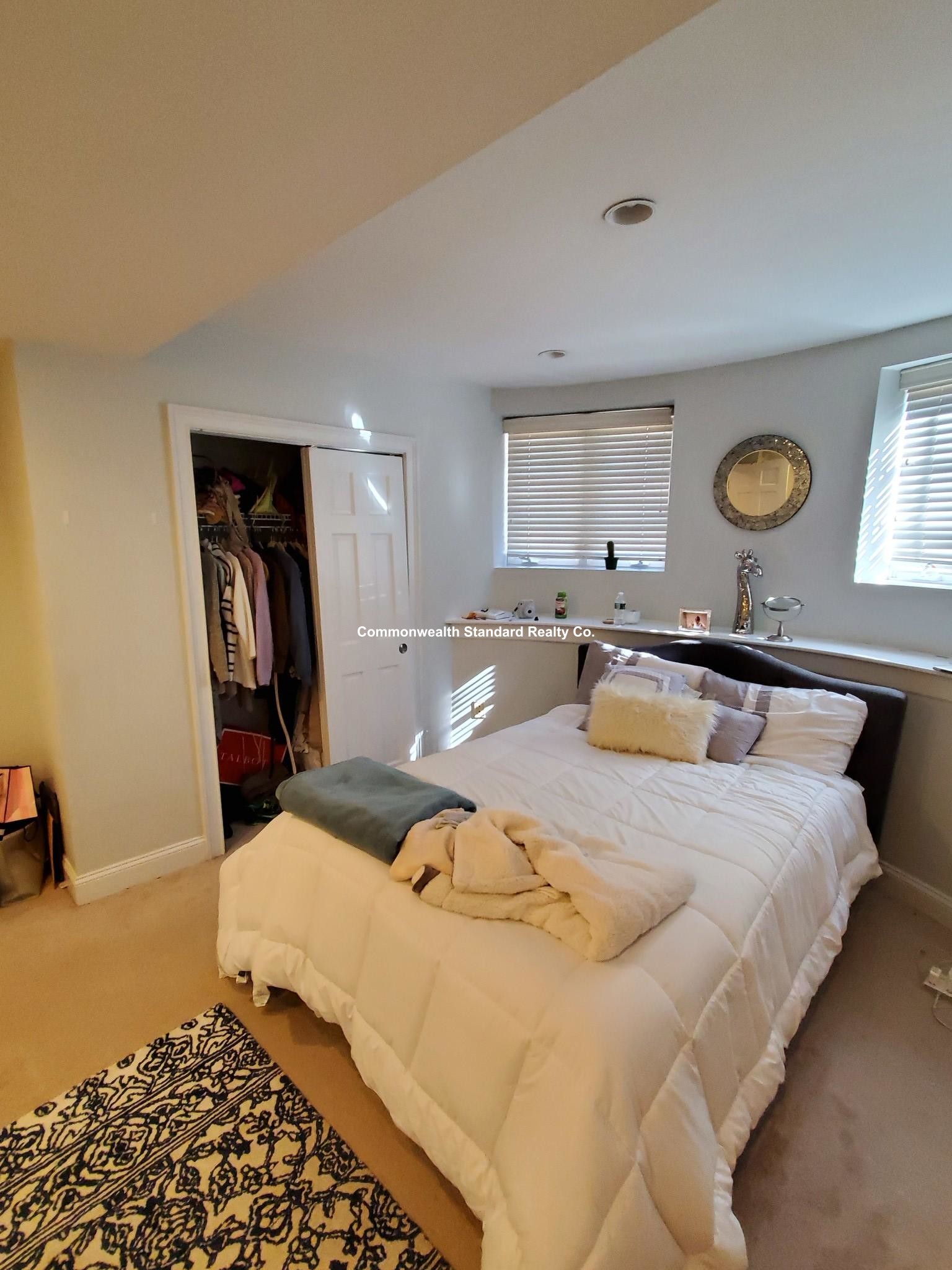 158 Saint Botolph St, South End