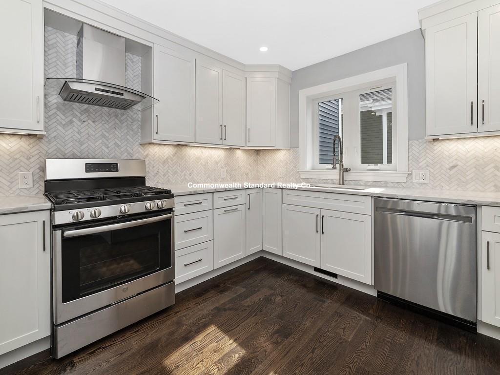 3 bed, 3 bath apartment for rent at 63 Bradford Rd Unit B, Watertown — photo 28 of 33